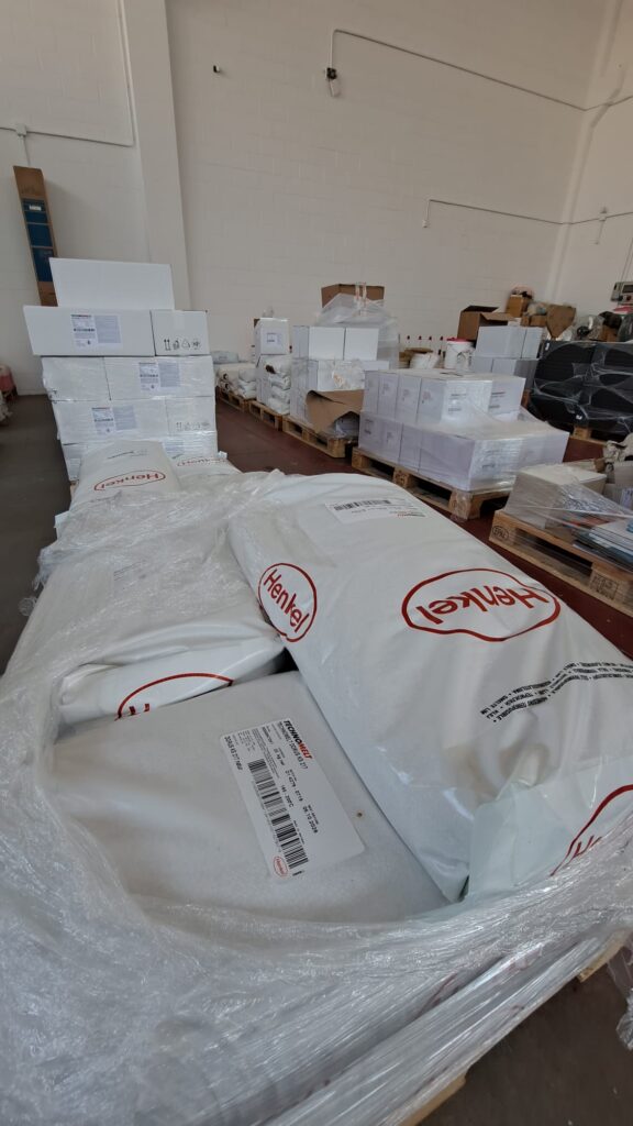 MAGAZZINO CRIGAL CESANO MADERNO